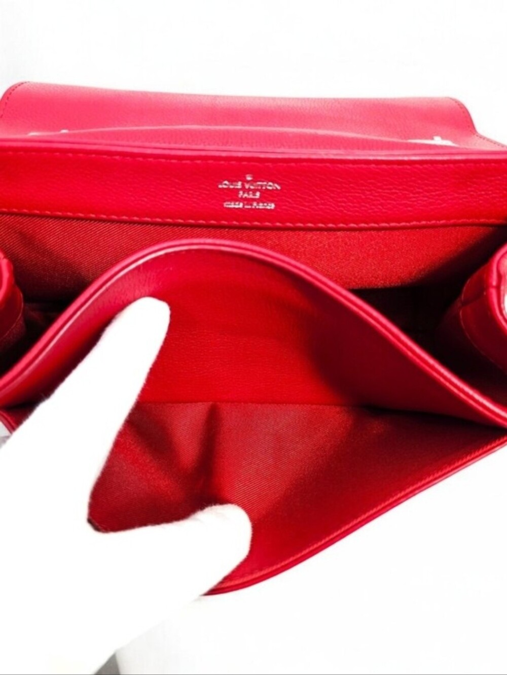 Louis Vuitton Lockme II BB Red Calfskin Leather Flap Crossbody Bag - Picture 12 of 16